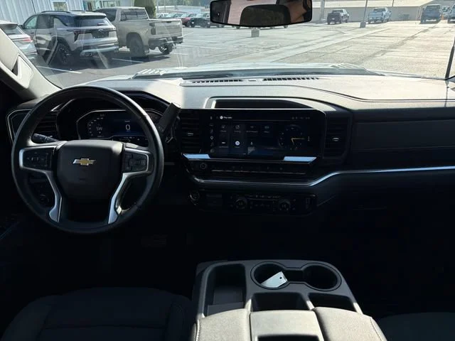 Used 2025 Summit White Chevrolet LT image 30