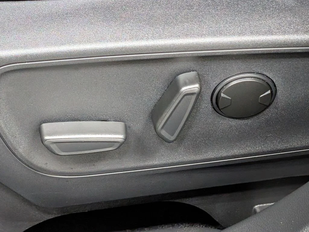 New 2026 Carbonized Gray Metallic Ford Big Bend® image 11