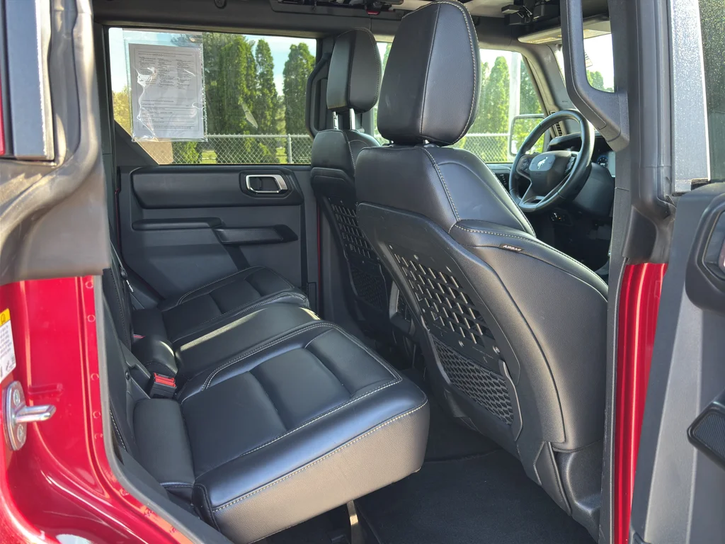 Used 2025 Ruby Red Metallic Ford Badlands image 16