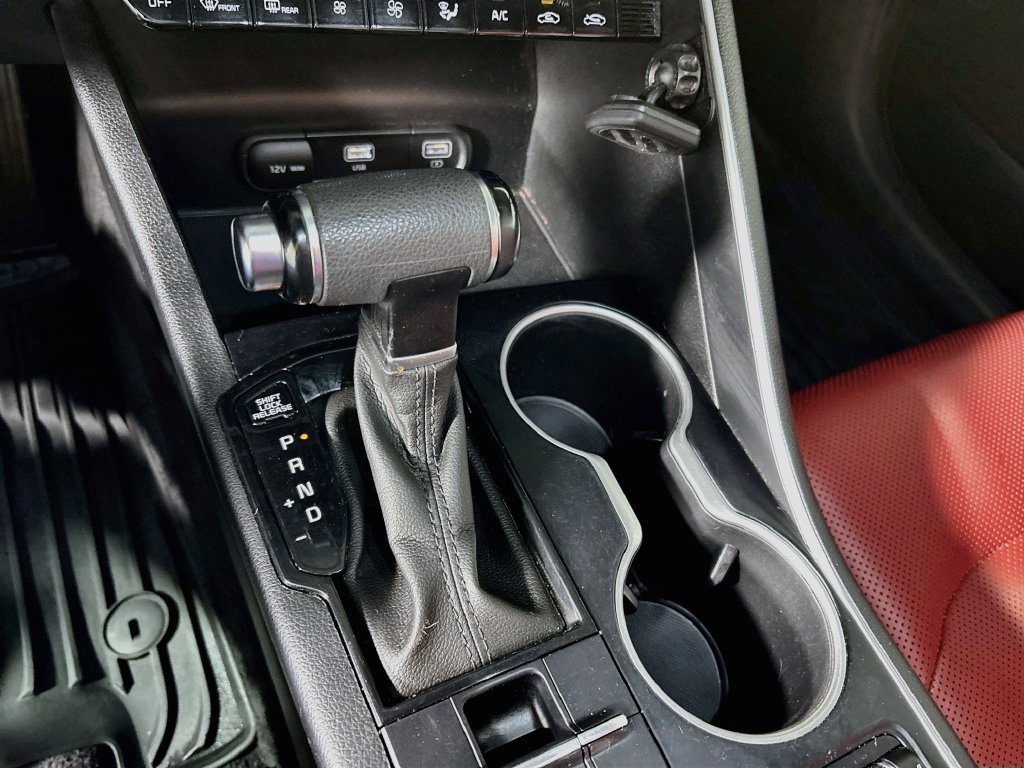 Used 2022 Gray Kia GT-Line image 18