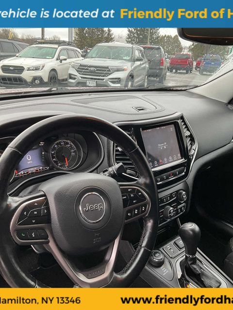 Used 2021 Red Jeep Limited image 26