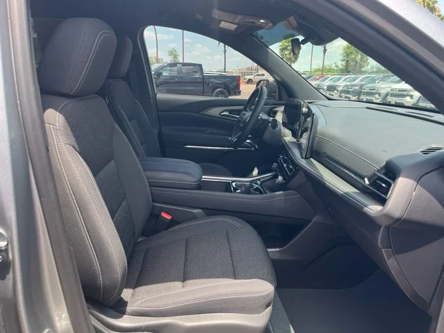 Used 2025 Gray Chevrolet LT image 22
