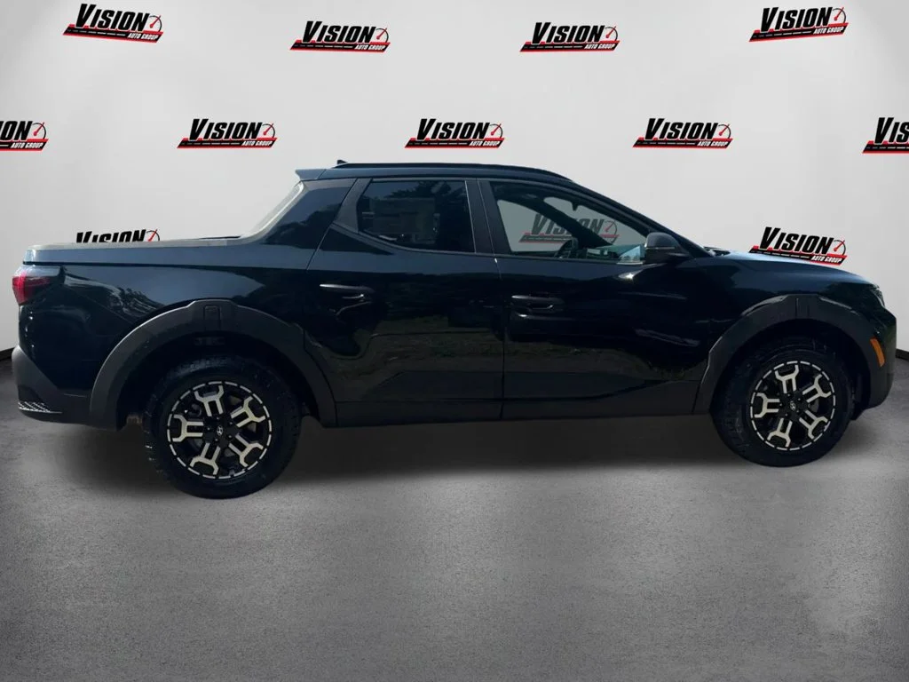 Used 2025 Black Hyundai XRT image 4