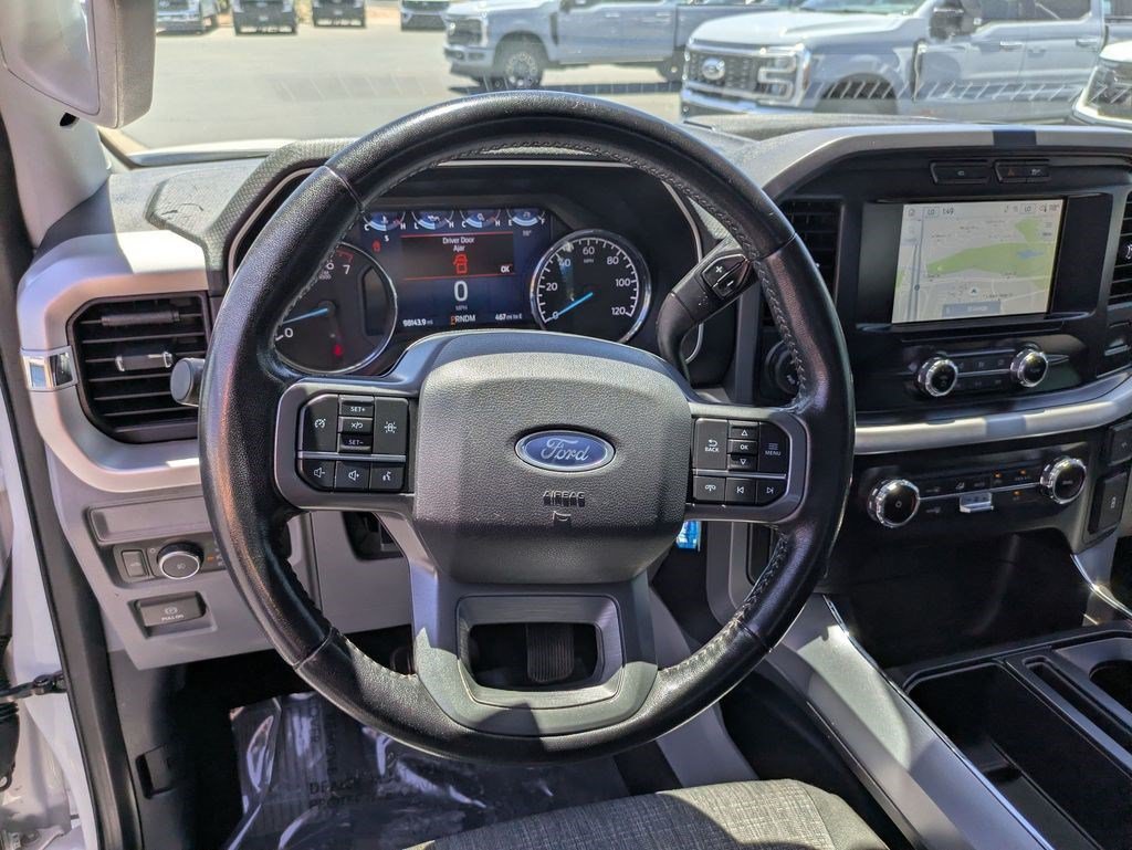 Used 2022 Oxford White Ford XLT image 15