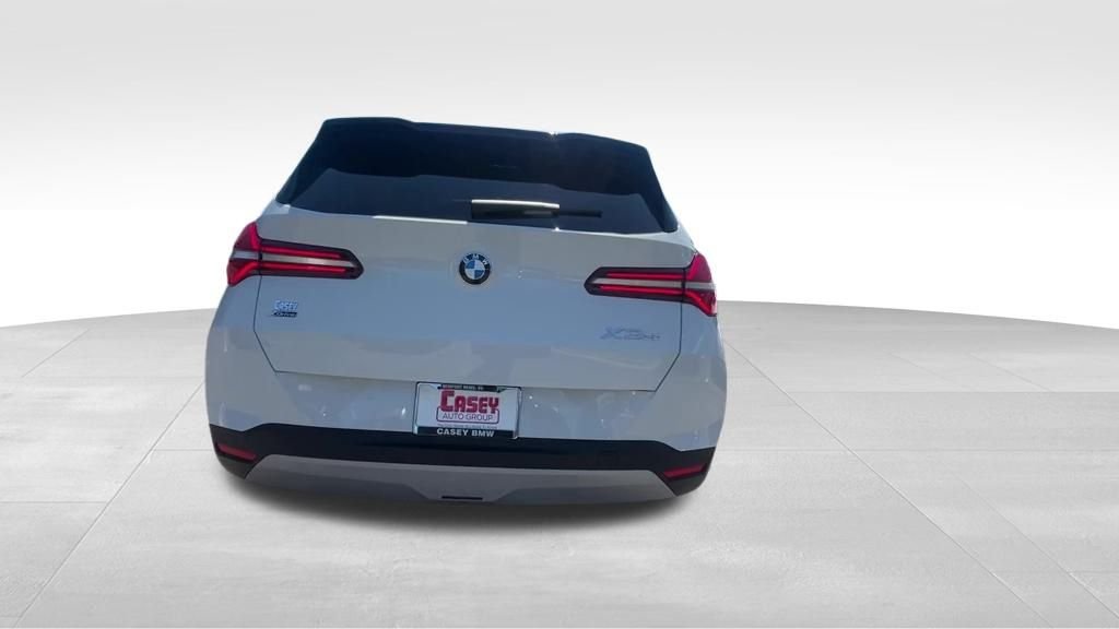 2026 BMW X3 30 - Photo 12