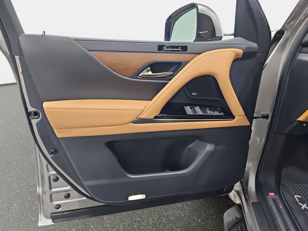 New 2026 Atomic Silver Lexus LUXURY image 26