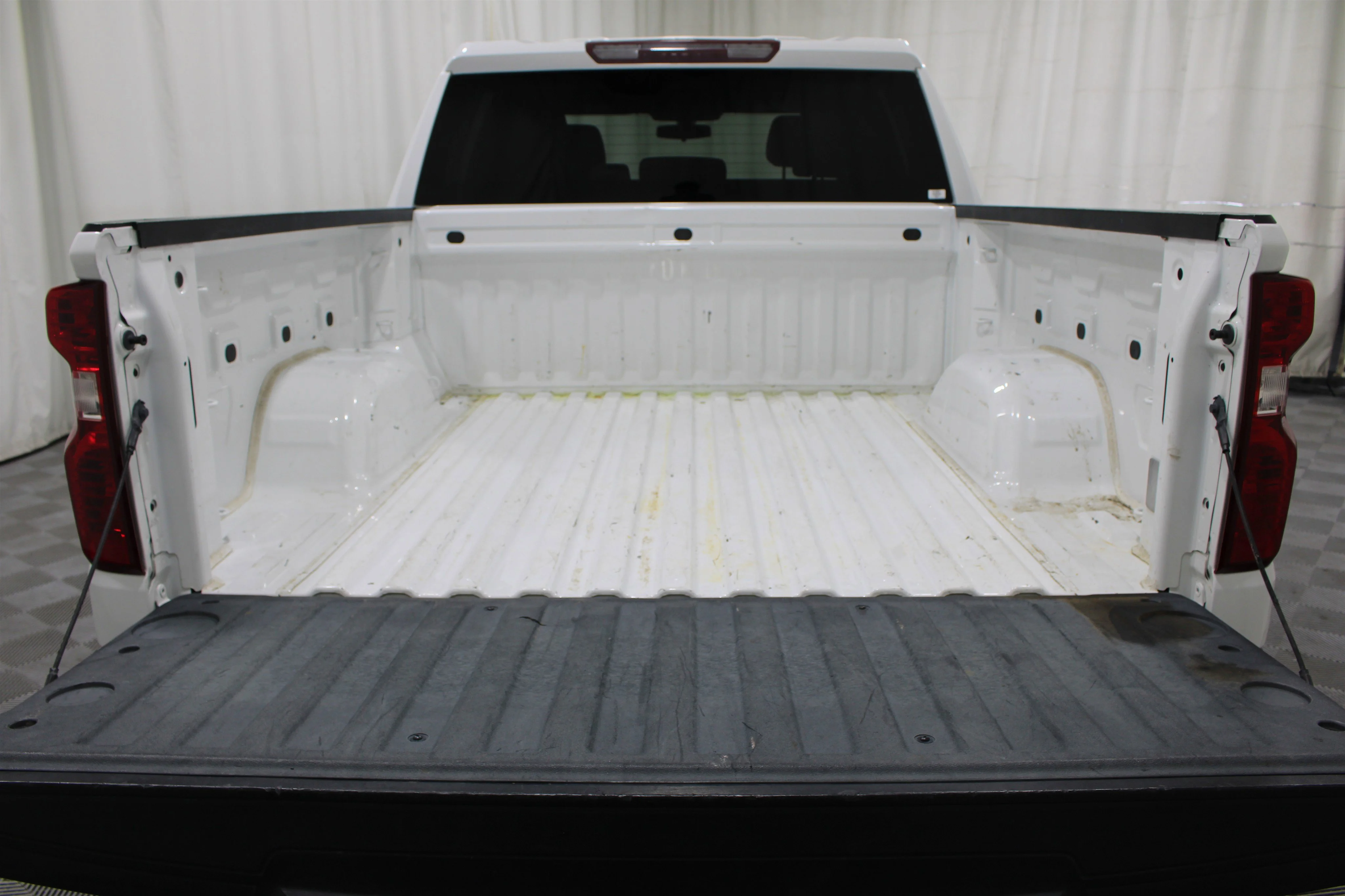 2020 Chevrolet Silverado 1500 LT - Photo 18