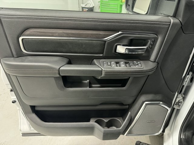 2026 RAM 2500 Laramie - Photo 9