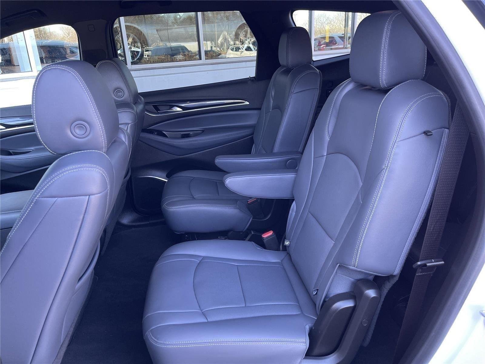 2023 Buick Enclave Essence - Photo 37