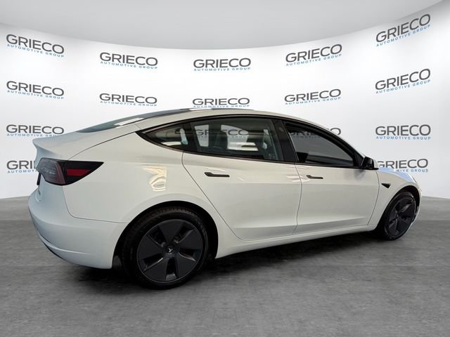 Used 2023 White Tesla Base image 11