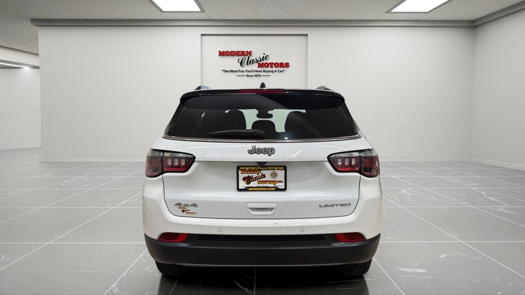 Used 2024 White Jeep Limited image 6