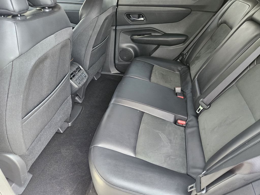 Used 2024 White Nissan ENGAGE+ e-4ORCE image 30