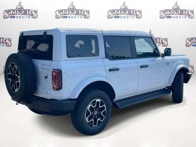 New 2026 Oxford White Ford Outer Banks image 3