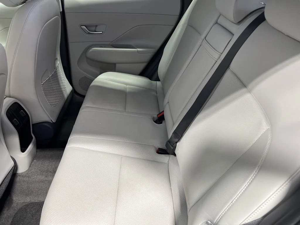 Used 2024 Abyss Black Hyundai Limited image 25
