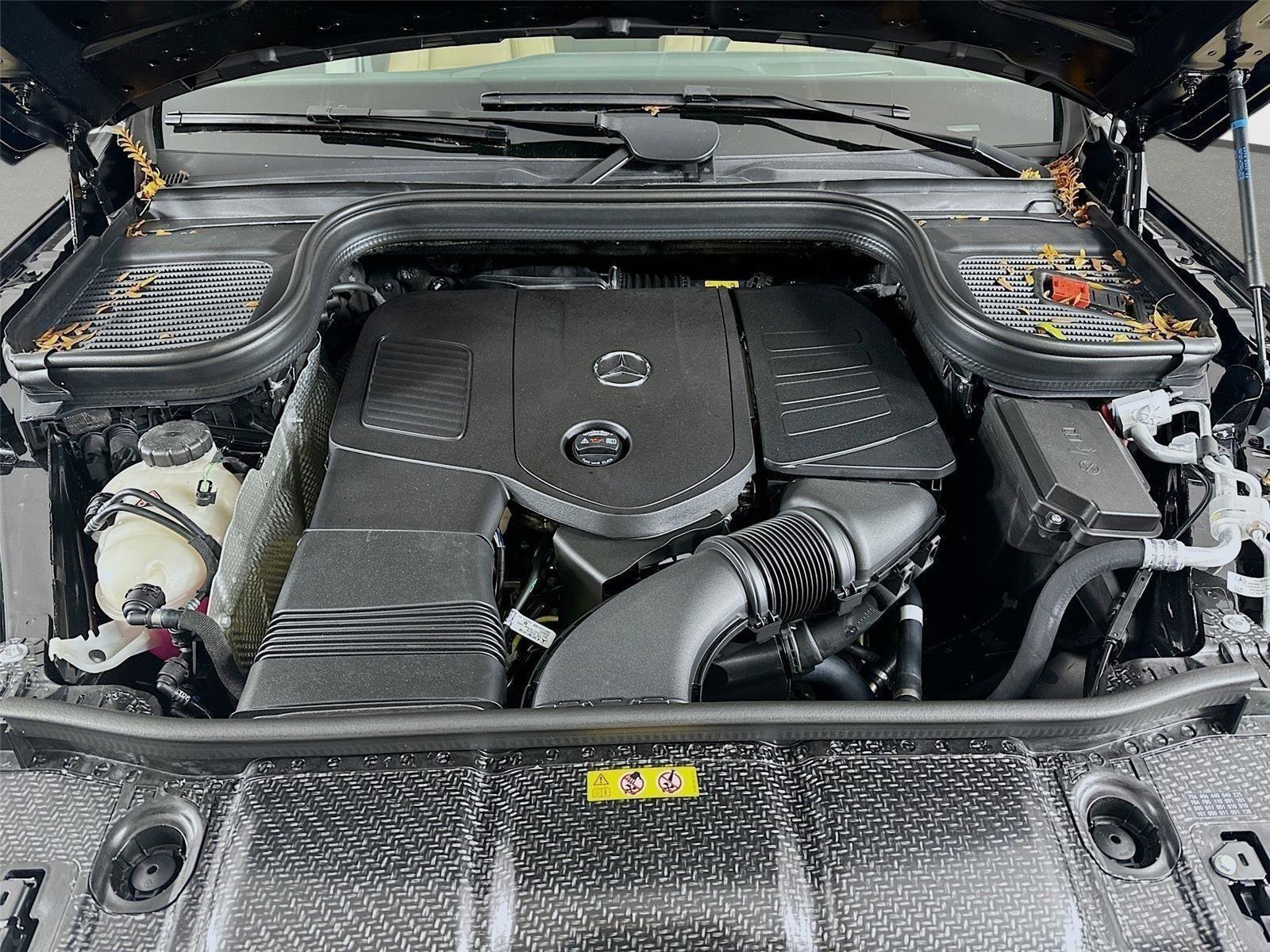 Used 2026 Black Mercedes-Benz GLE 350 image 40