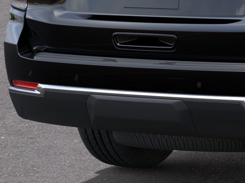 2026 Chevrolet Suburban photo 14 of 33