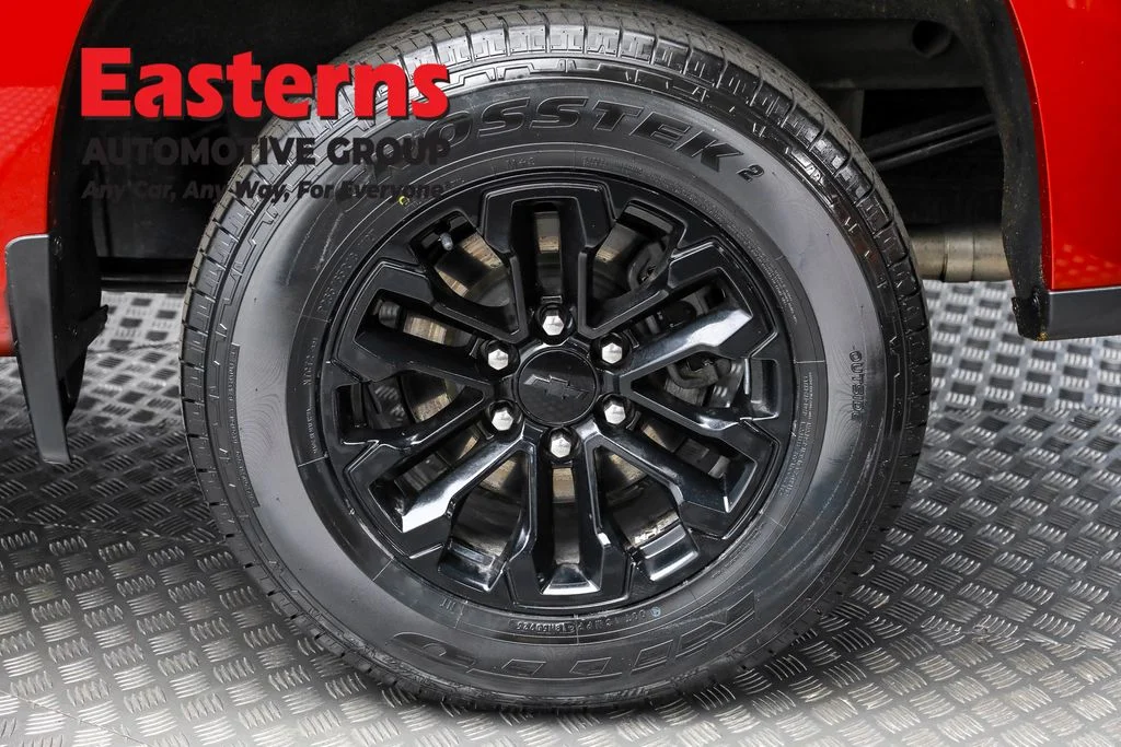 Used 2021 Red Chevrolet RST image 8