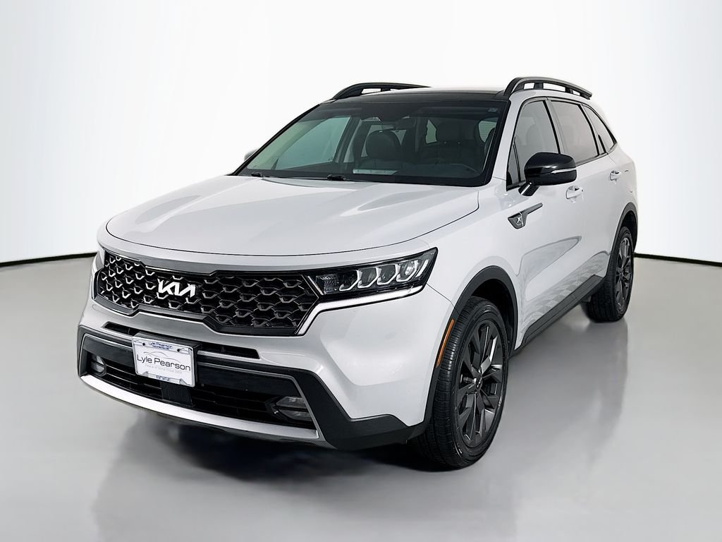 Used 2022 Gray Kia X-Line EX image 1