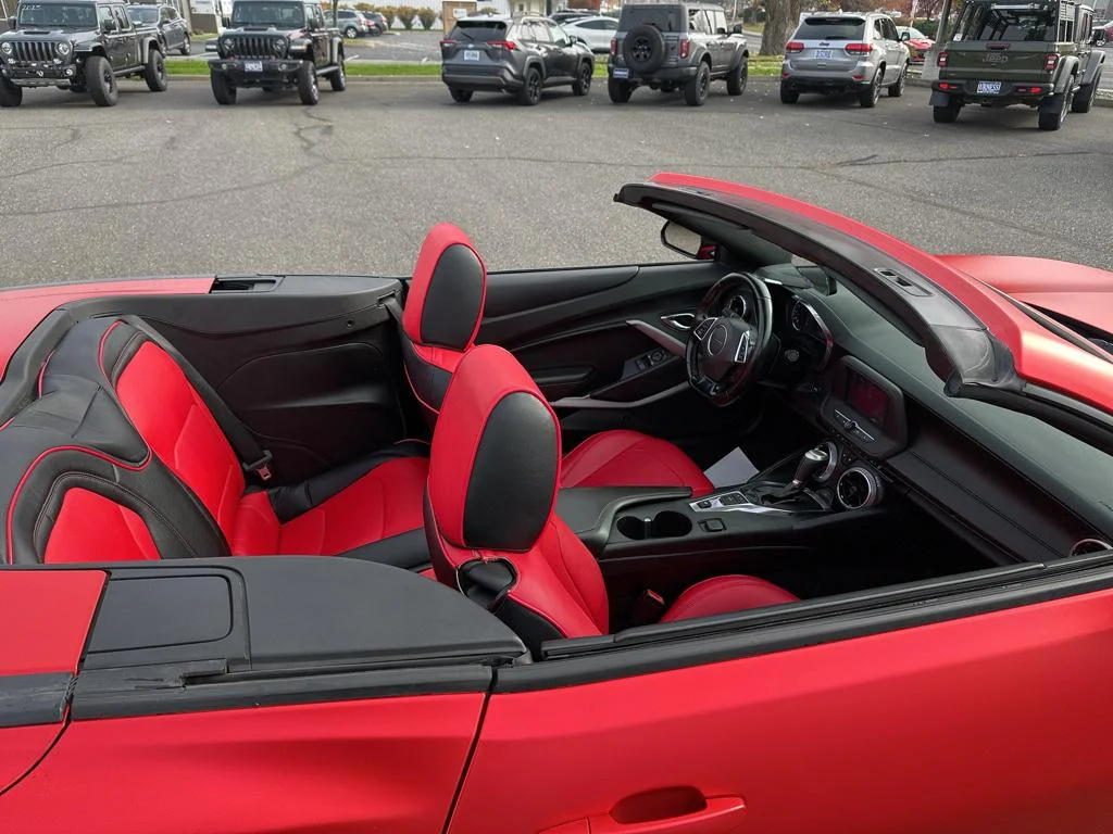Used 2018 Red Chevrolet 1LT image 25