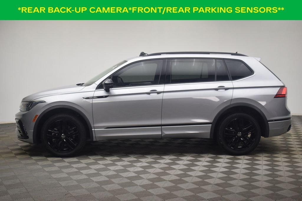 Used 2022 Pyrite Silver Metallic Volkswagen 2.0T SE R-Line Black image 12