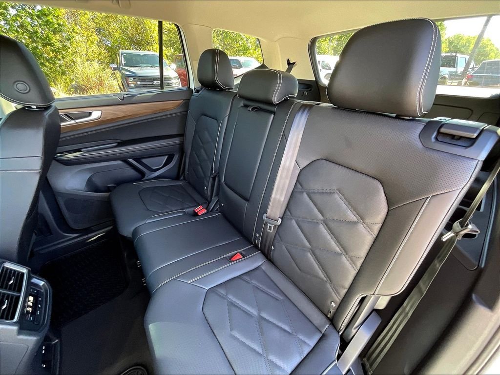 2026 Volkswagen Atlas SE w/Tech - Photo 15