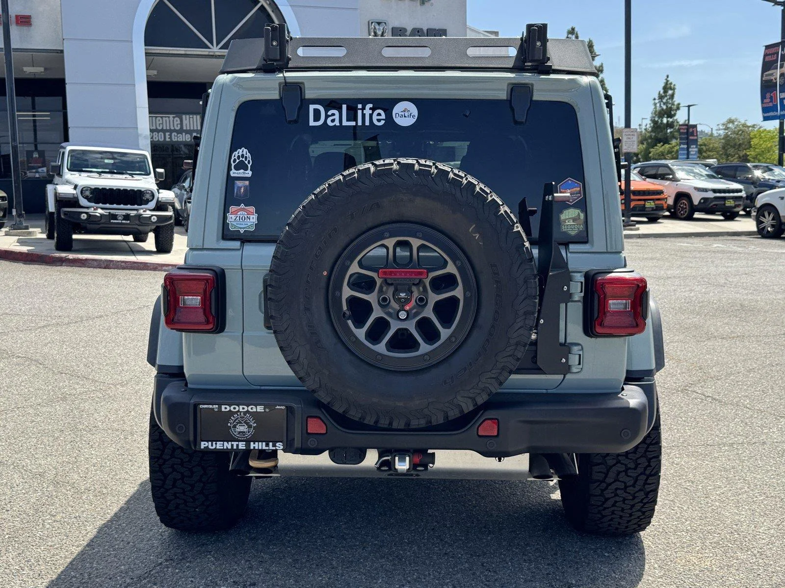 Certified Used 2023 Earl Clearcoat Jeep Rubicon 392 image 5
