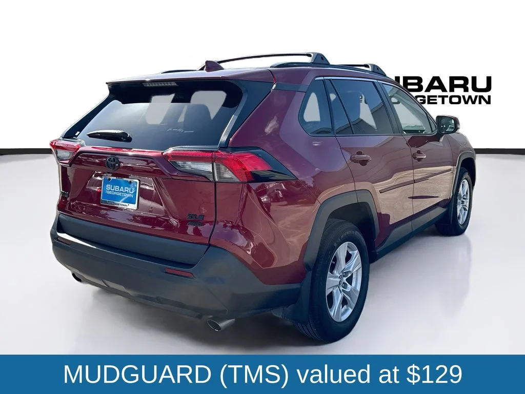 Used 2021 Red Toyota XLE image 8