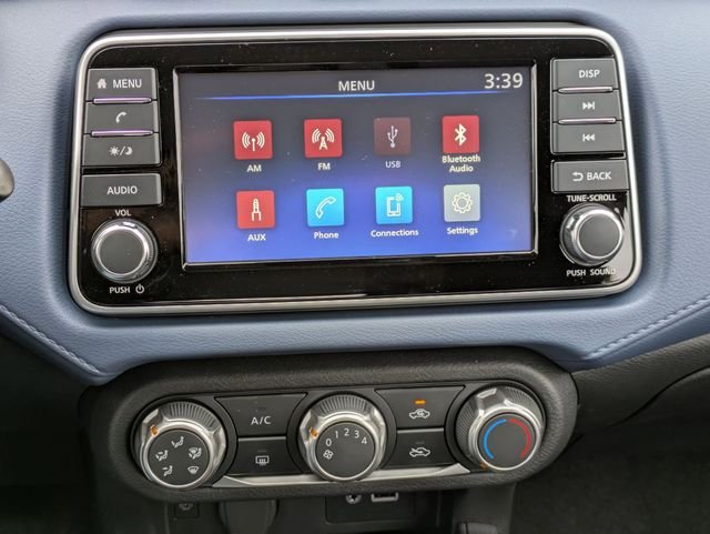2025 Nissan Versa Sedan SV - Photo 12
