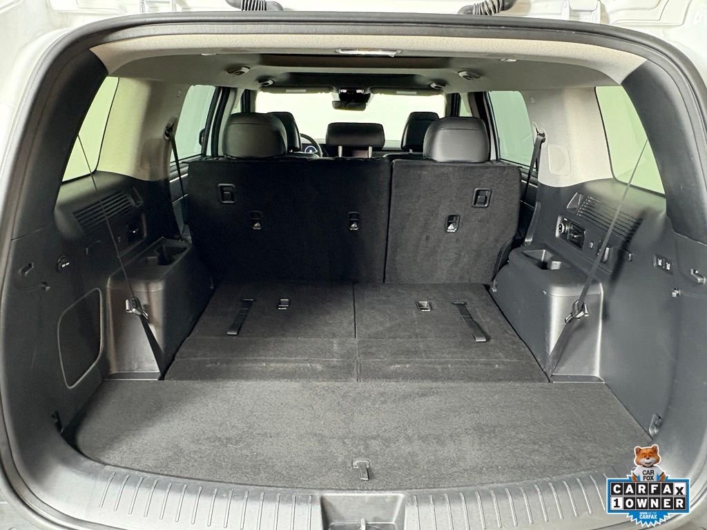 Used 2025 White Hyundai Limited image 11