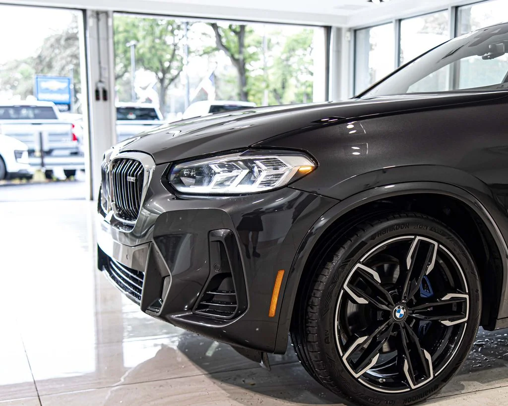 Used 2023 Gray BMW M40i image 4
