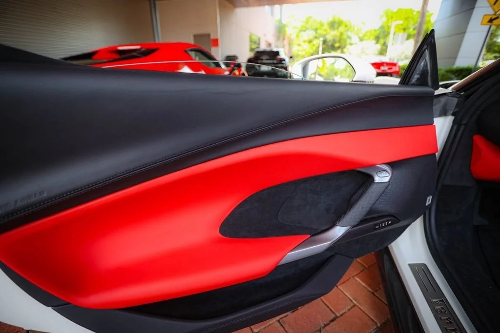 2025 Ferrari 296 Base - Photo 34