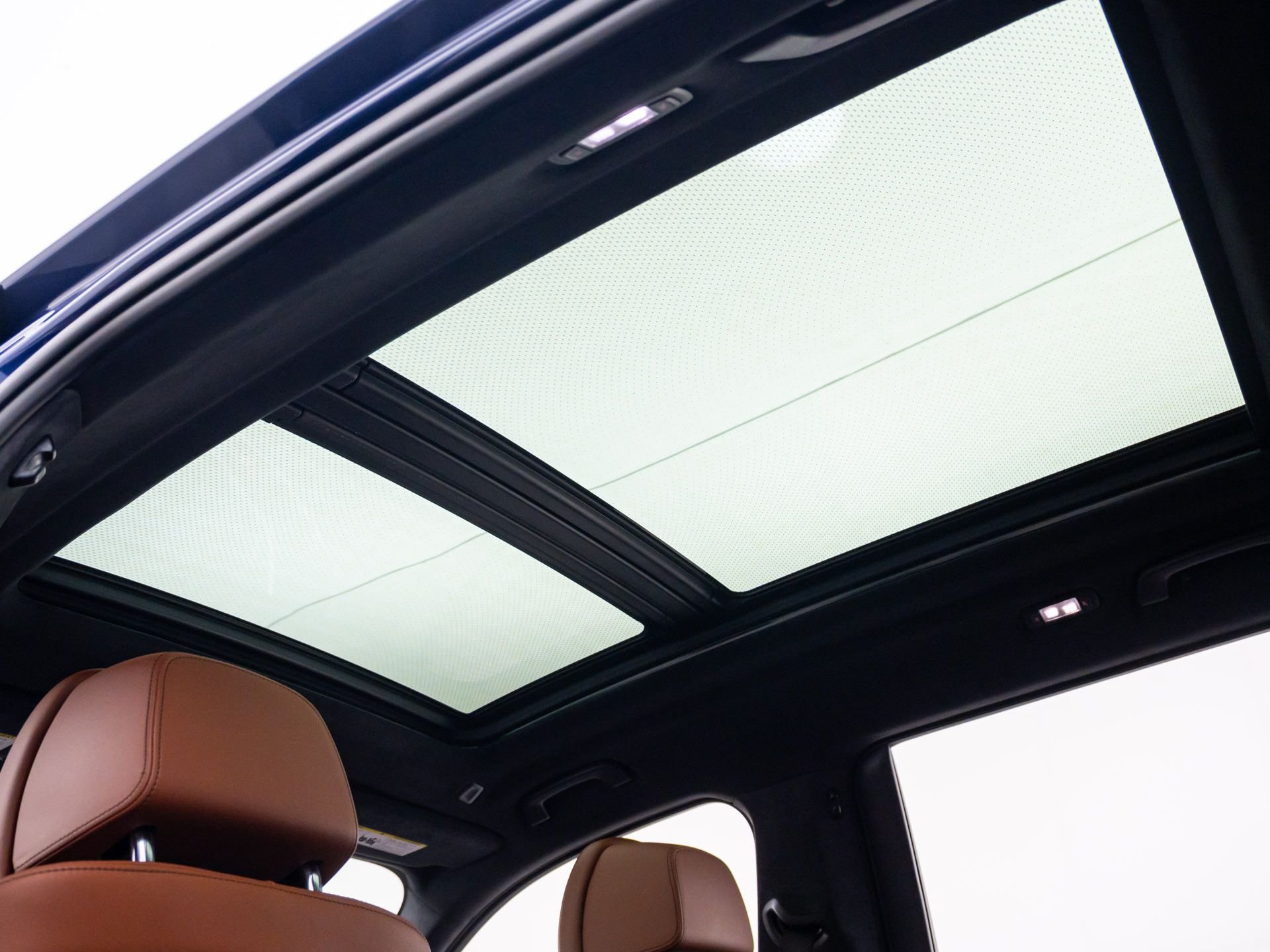 Used 2024 ALPINA Blue Metallic BMW ALPINA XB7 image 18