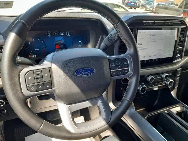 Used 2024 Oxford White Ford XLT image 11