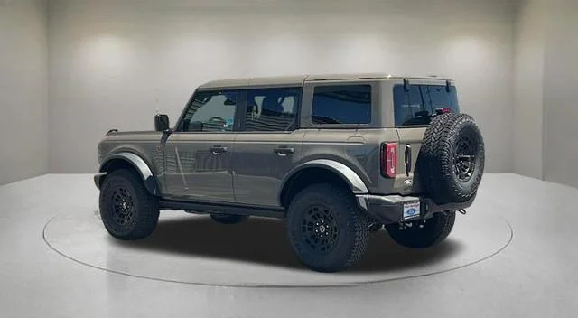 New 2026 Marsh Gray Ford Badlands® image 25