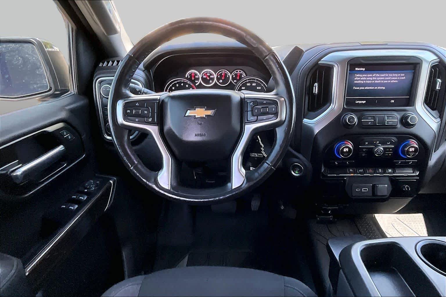 Used 2020 Black Chevrolet LT image 6