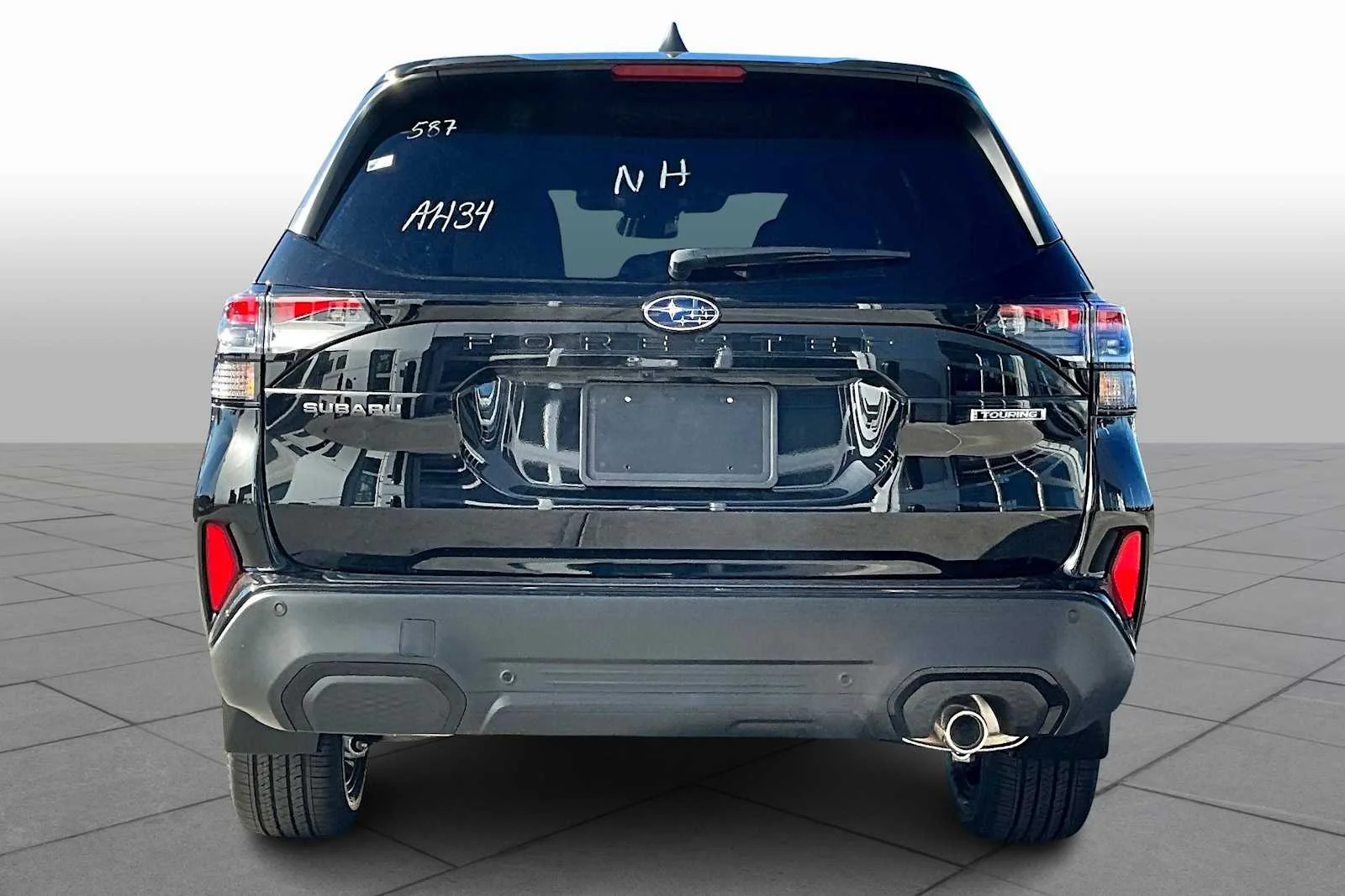 New 2026 Crystal Black Silica Subaru Touring image 4