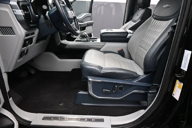 Used 2023 Black Ford Limited image 30