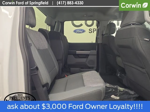 New 2026 Oxford White Ford F-250® XLT image 16