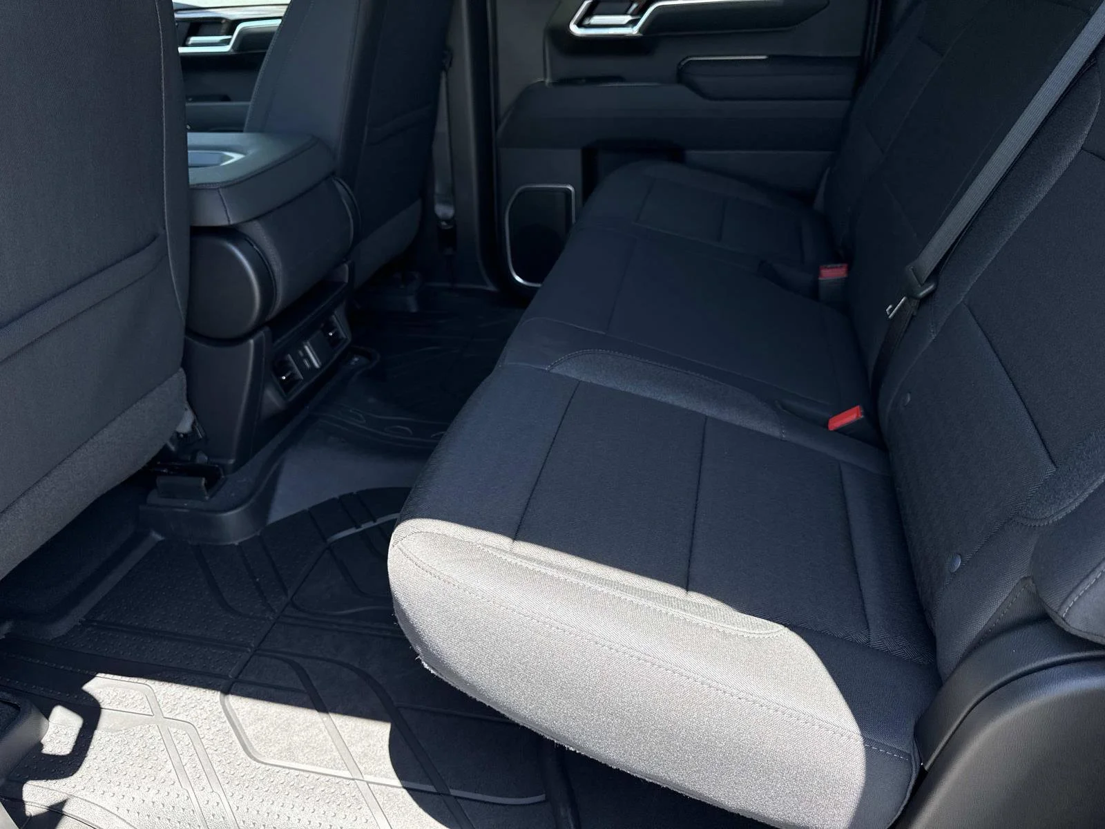 2026 Chevrolet Silverado 1500 RST - Photo 10