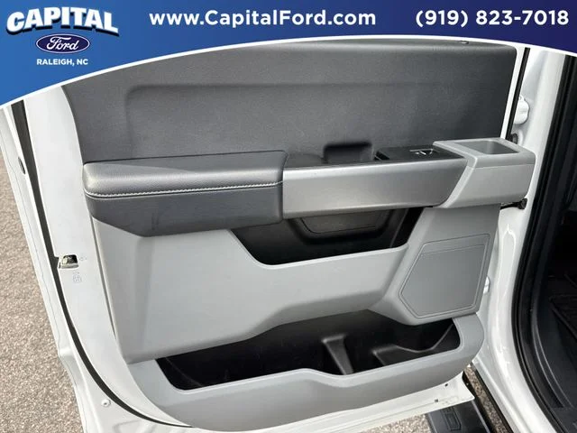 Used 2025 White Ford XLT image 17