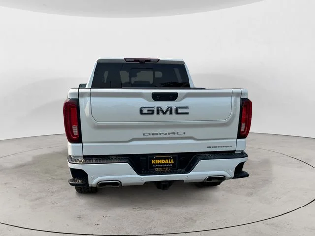 Used 2023 White GMC Denali Ultimate image 6