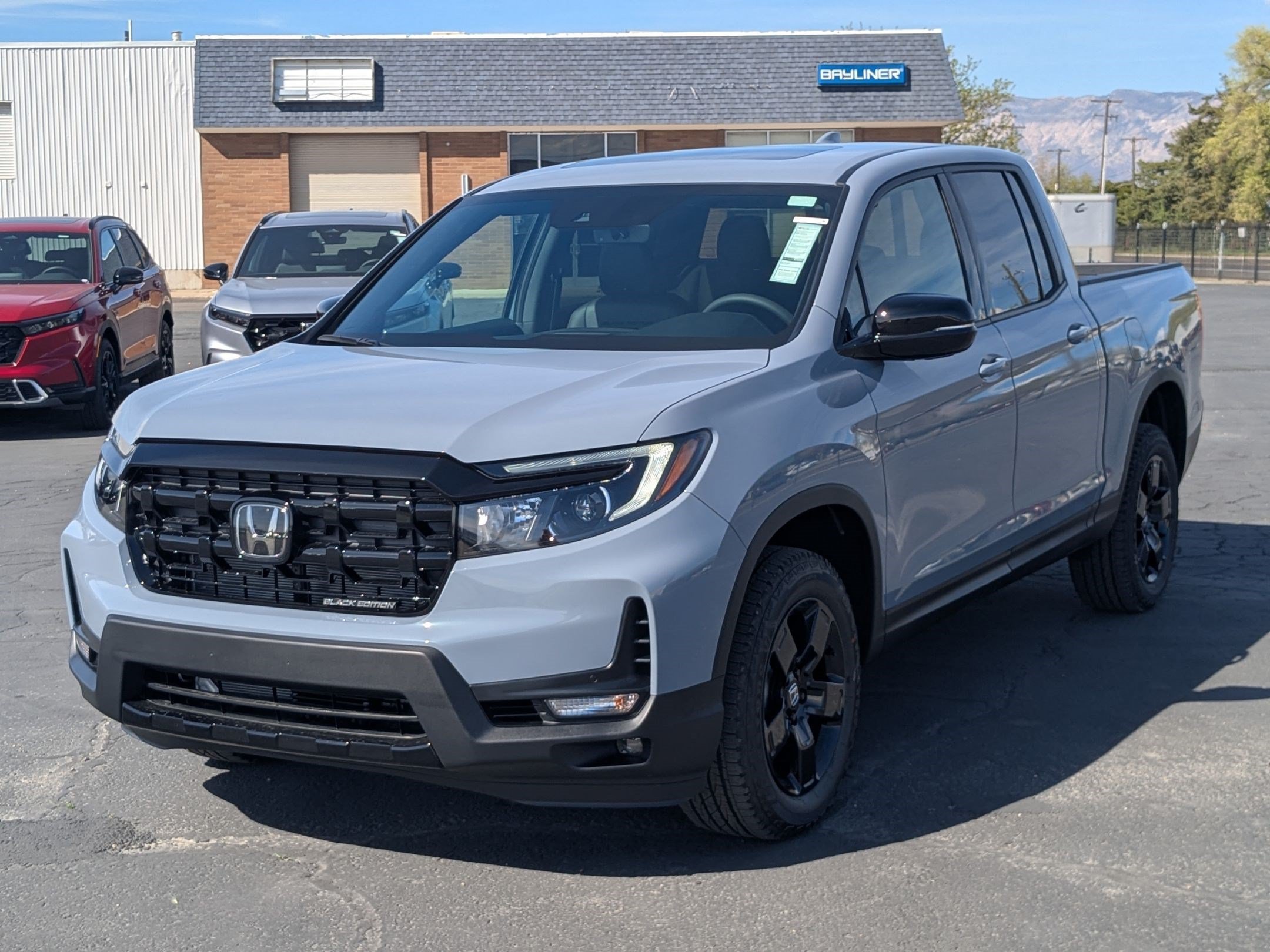 2026 Honda Ridgeline Black Edition - Photo 8