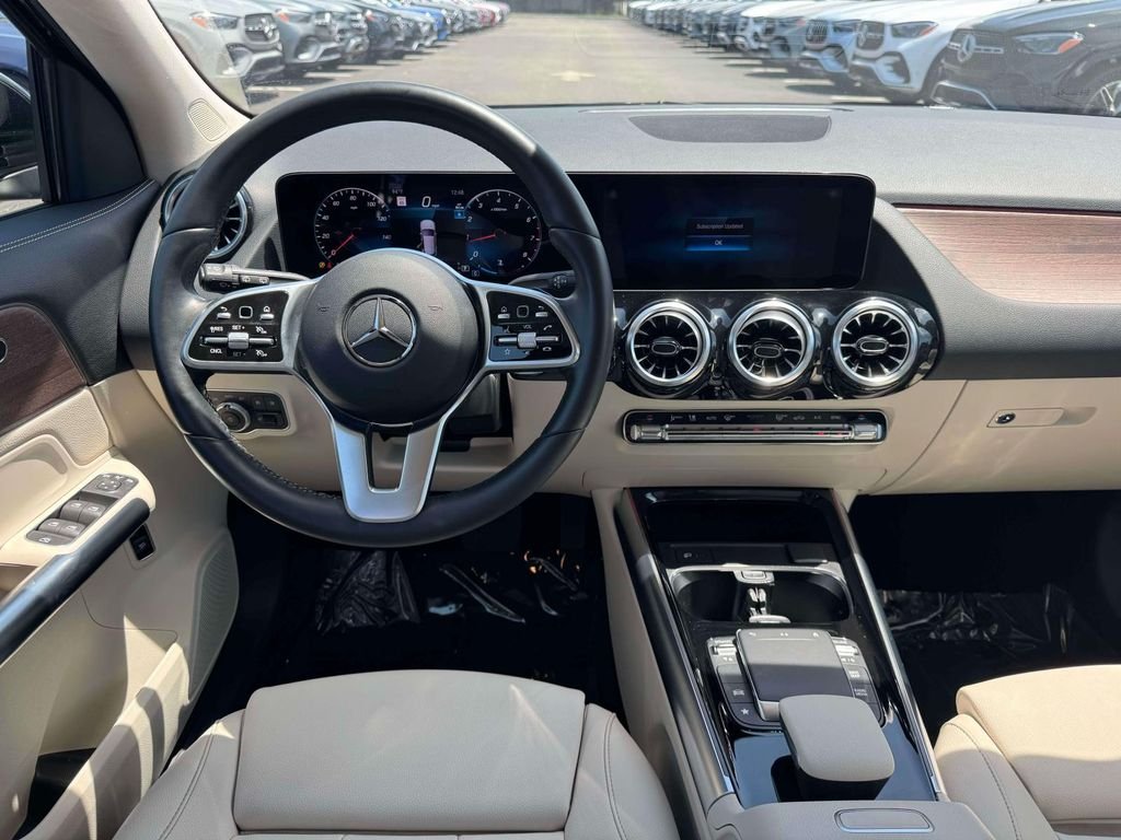 Used 2023  Mercedes-Benz GLA 250 image 5