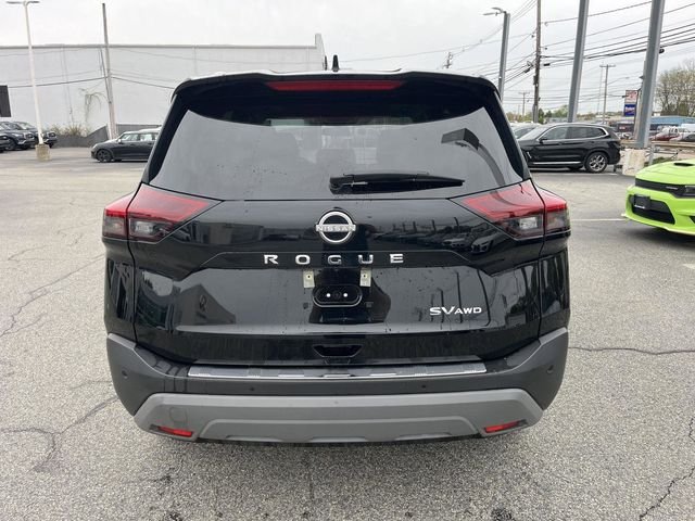 Used 2023 Black Nissan SV image 4