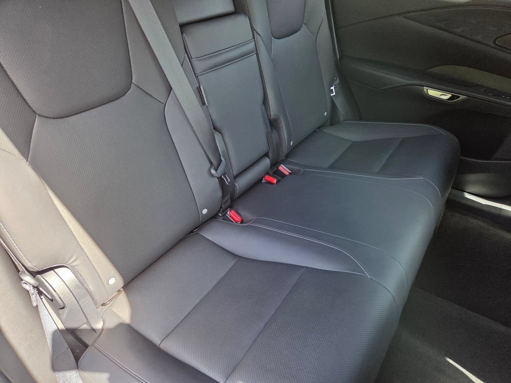 Certified Used 2023 ULTRA WHITE Lexus 350 F SPORT Handling image 6
