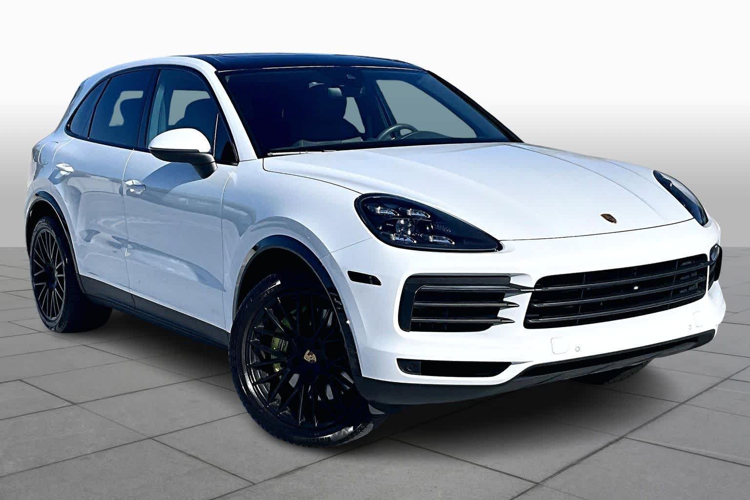 Used 2022 Carrara White Metallic Porsche Platinum Edition image 4