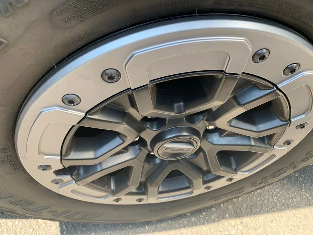 Used 2025 Gray Ford Raptor image 7