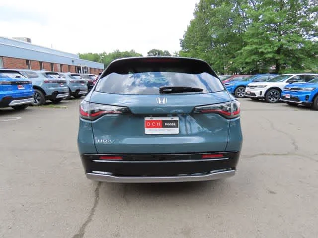 New 2027 Nordic Forest Pearl Honda EX-L image 5