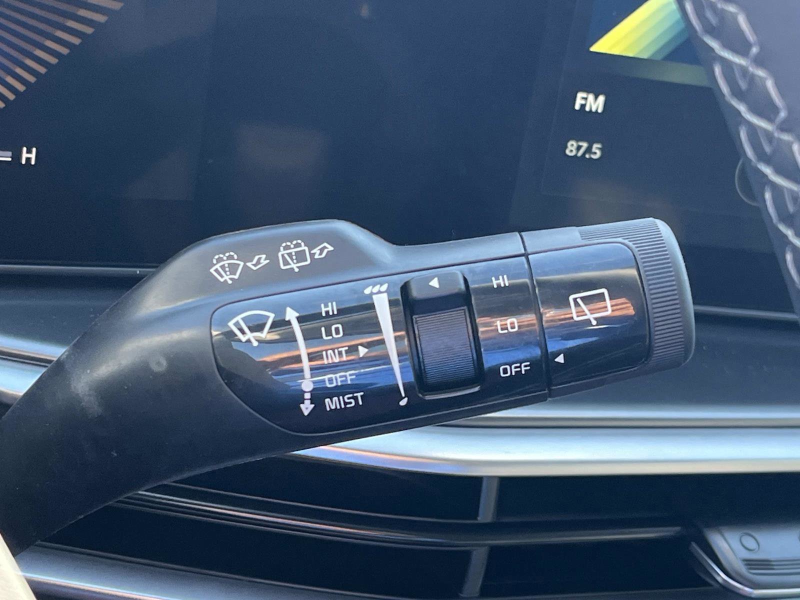 New 2026 Glacial White Pearl Kia S image 35