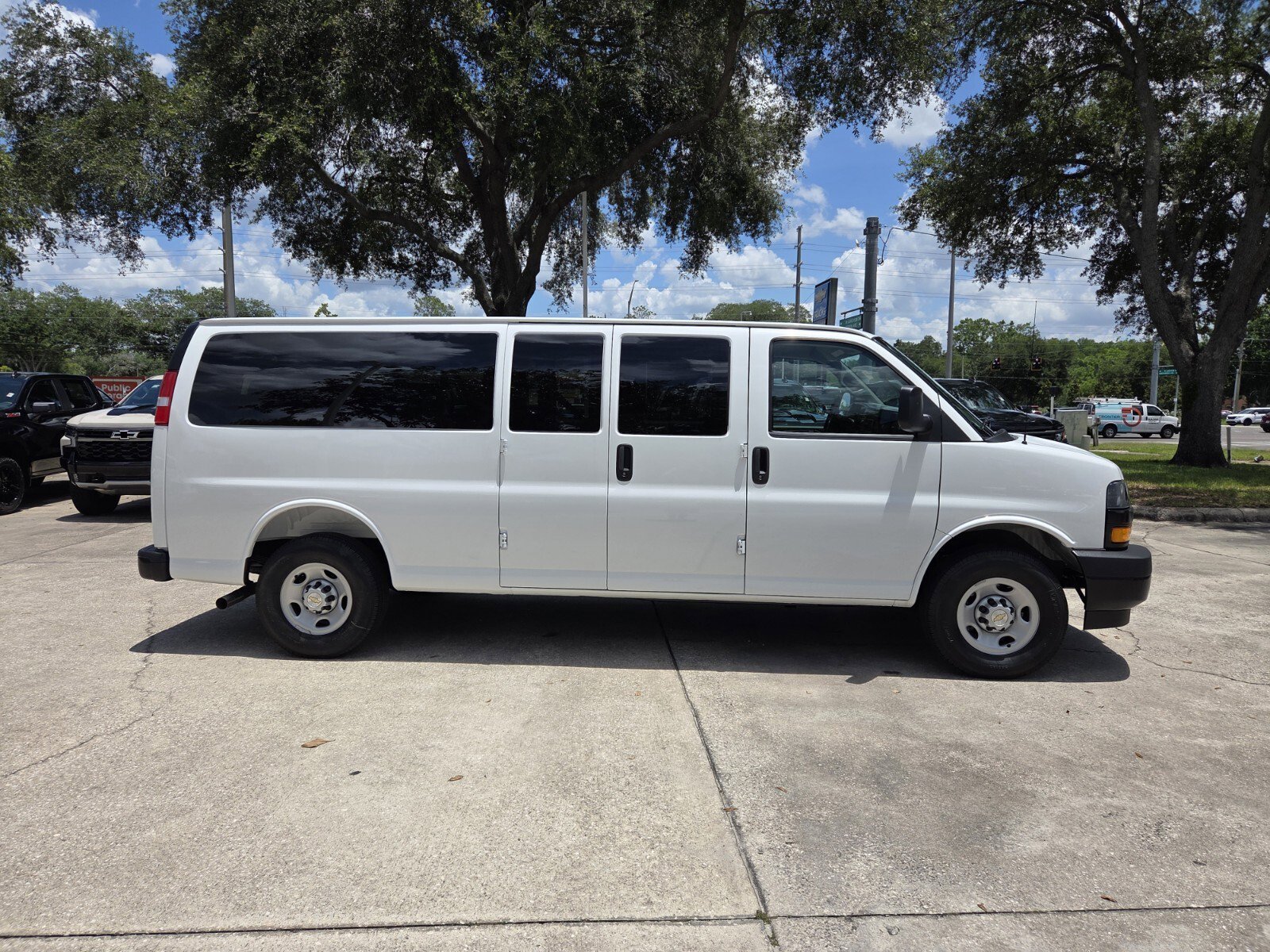 2026 Chevrolet Express Passenger LS - Photo 8